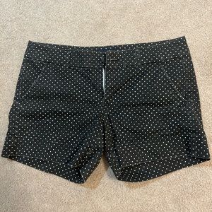 Women’s Gap shorts. SUPER CUTE